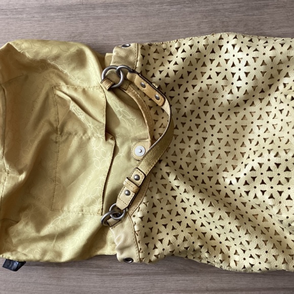 Fossil laser cut yellow leather handbag purse medium size - Picture 8 of 14